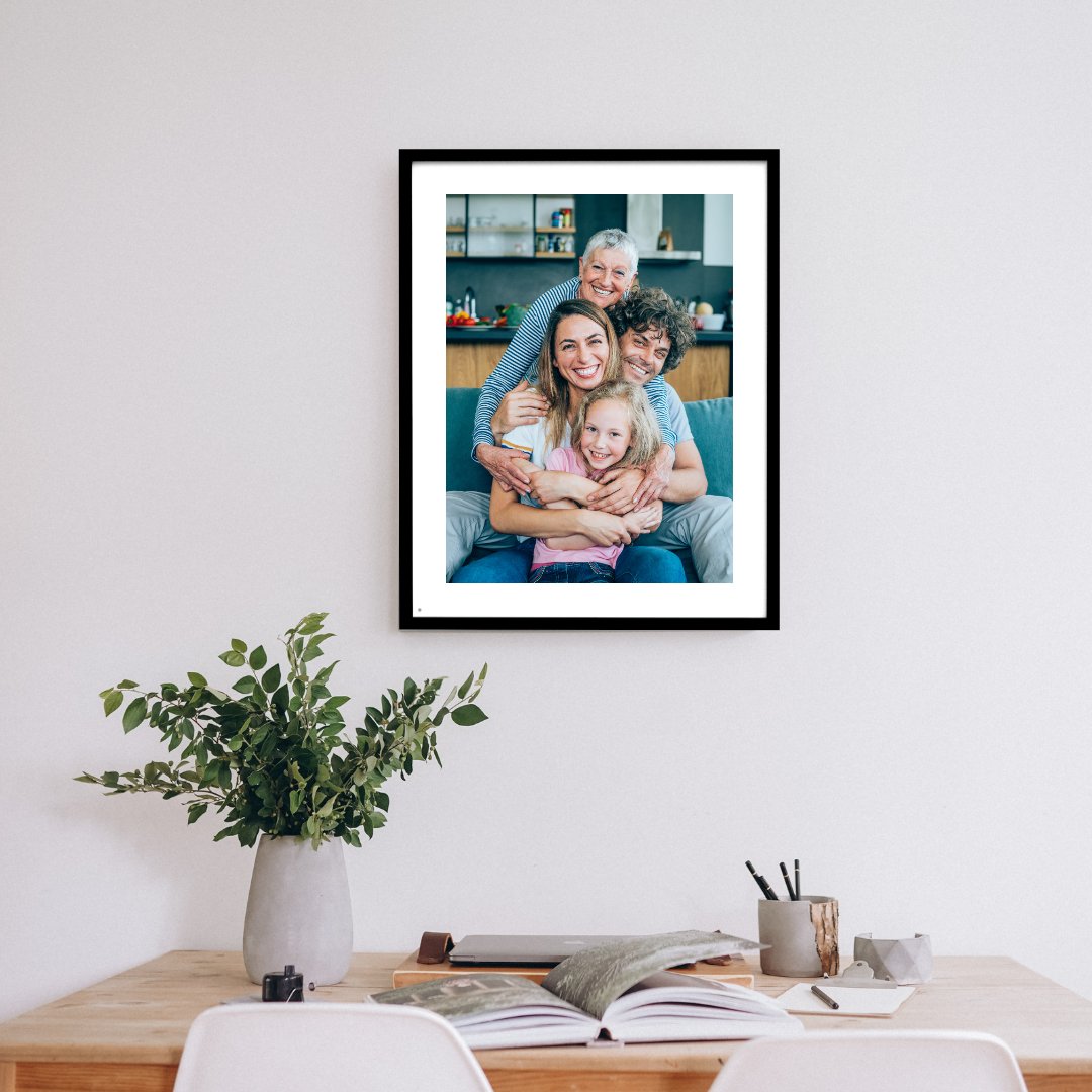 Make Your Memories Come Alive with a Large Digital Frame! - Cozyla