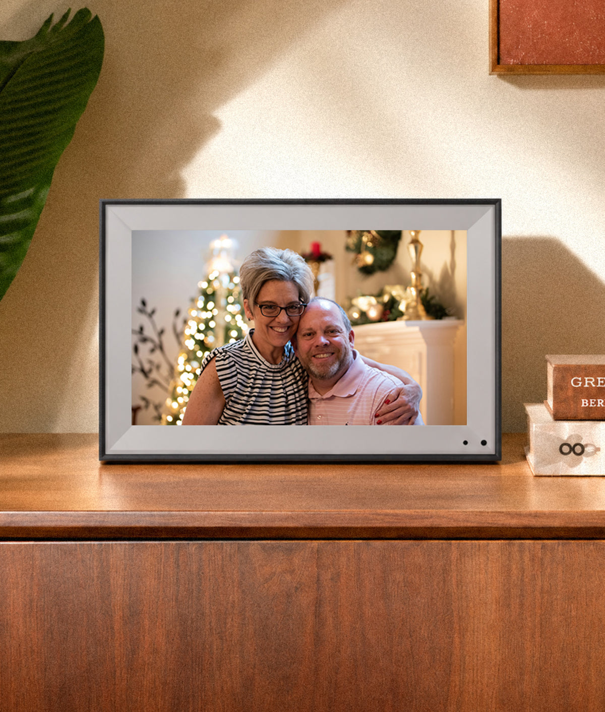 Cozyla digital frame 10 inch