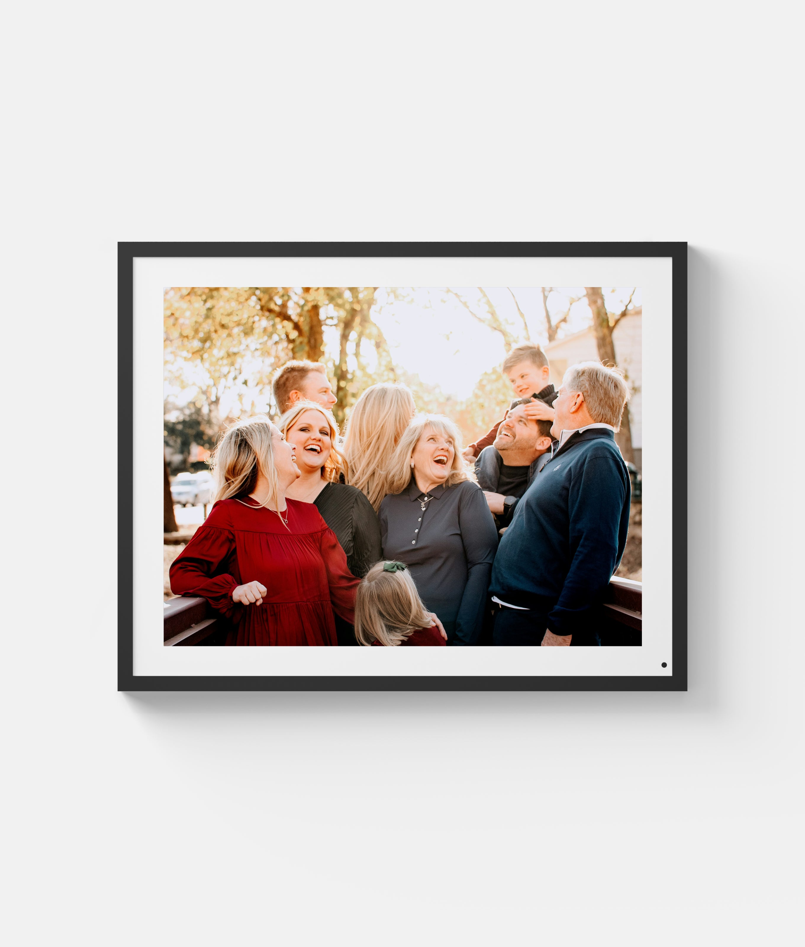 Cozyla digital frame 17 inch